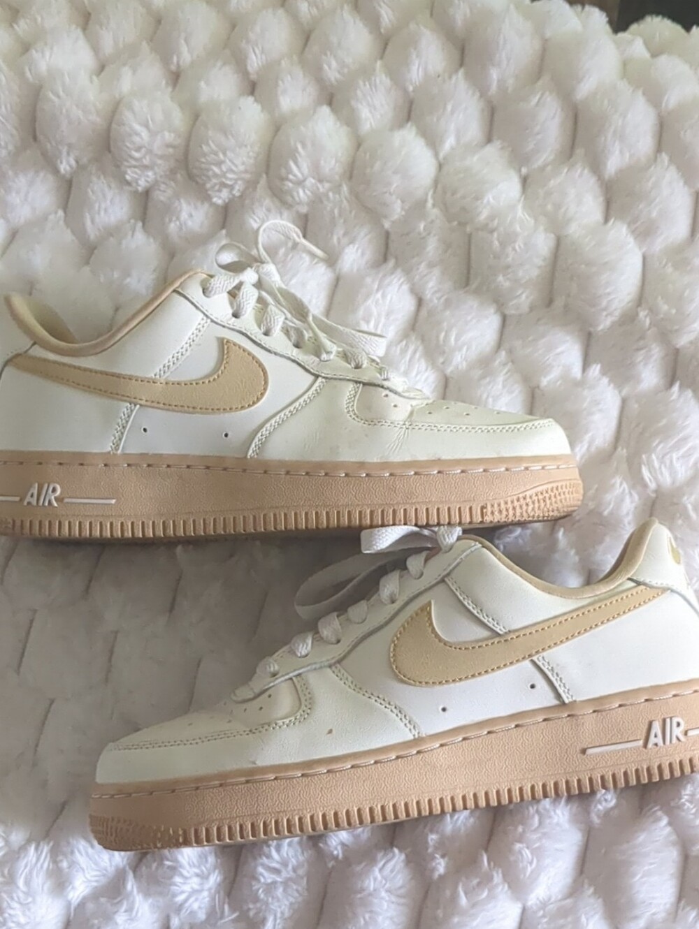 Nike Women’s Cream & Tan Low-Top Air Force Sneakers